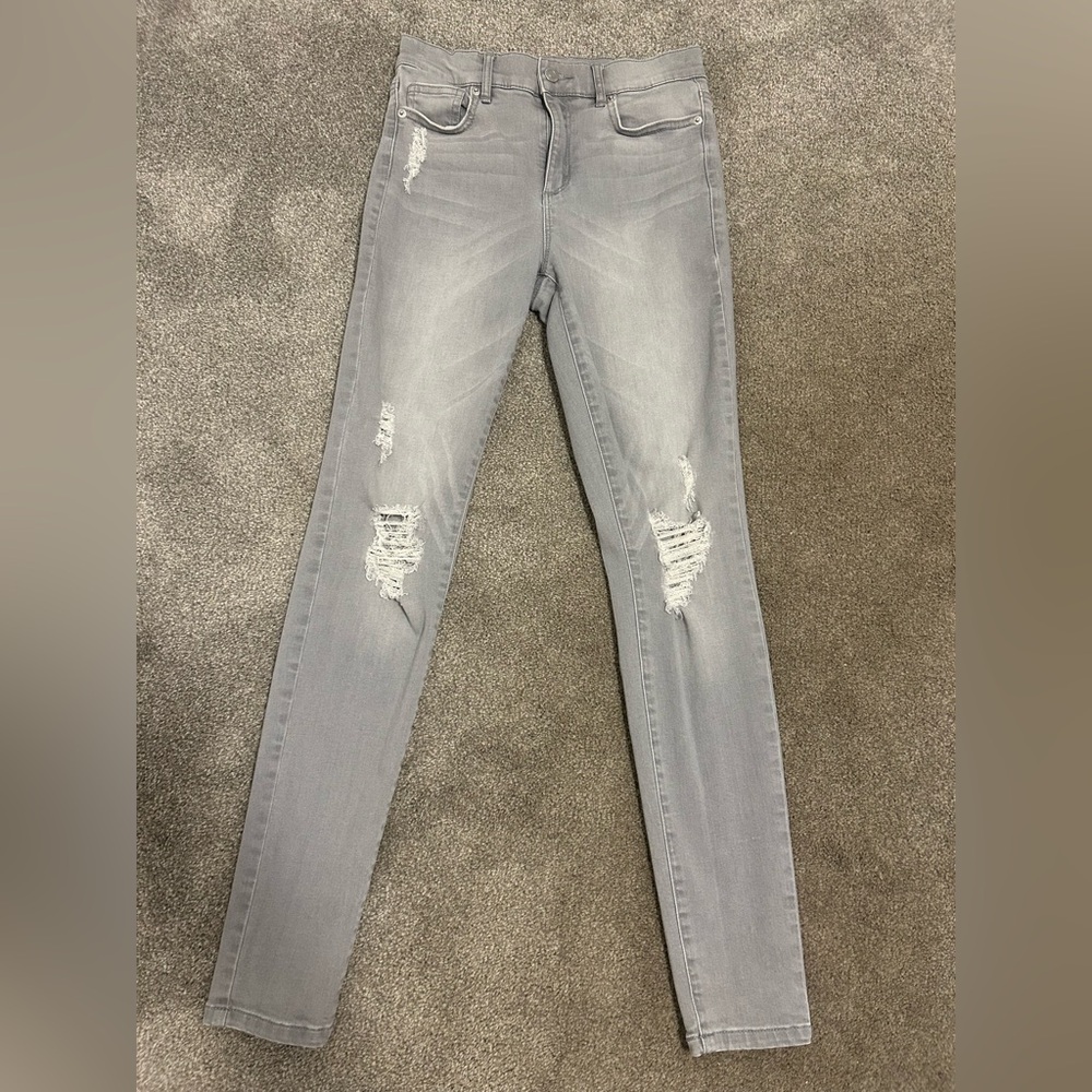 Dynamite Light Gray Distressed Skinny Jeans